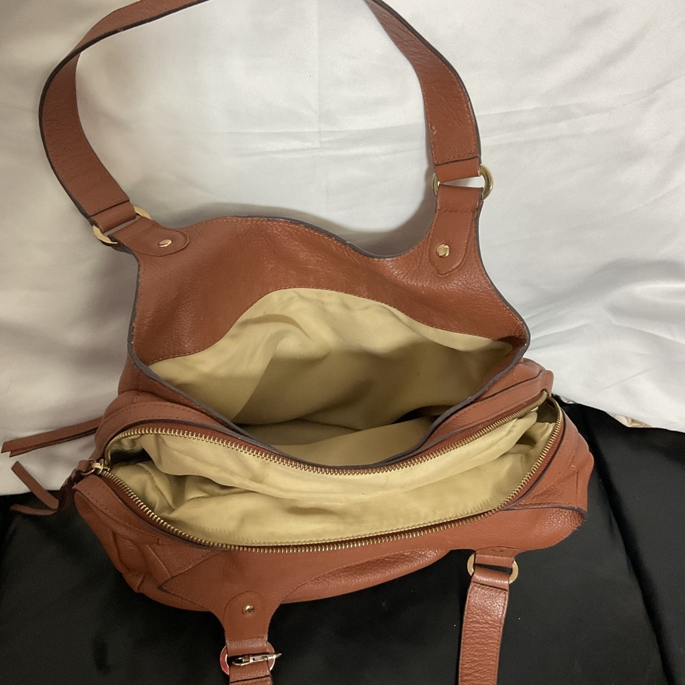 Lodis Tan Leather Shoulder Bag - Picture 8 of 16